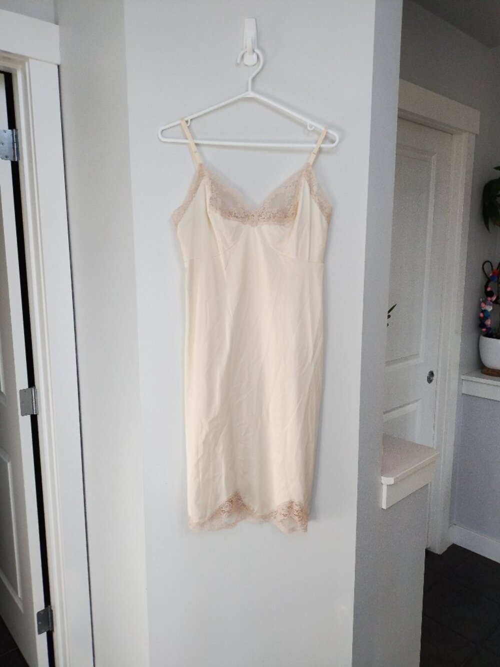 Vintage Kayser beige night slip gown